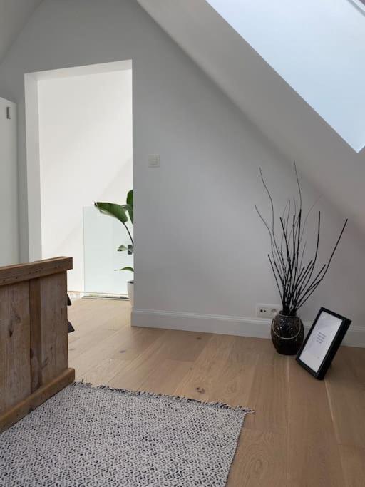 The Conservatory Cosy & Romantic Little House - Central Between Gent Antwerpen Brussel & Brugge Lokeren Bagian luar foto